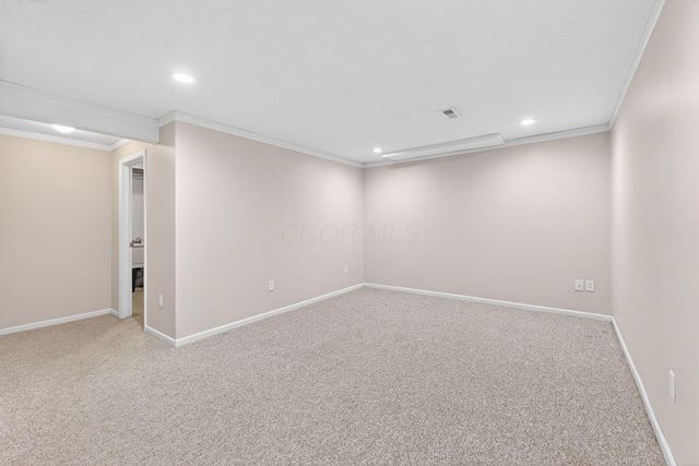 2040 Tuckaway Court, Columbus, OH 43228