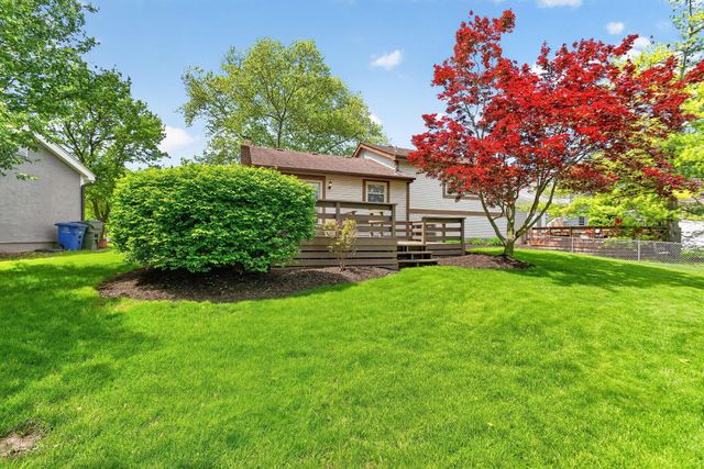 2040 Tuckaway Court, Columbus, OH 43228
