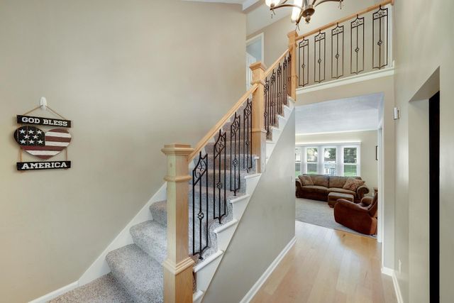 6962 Ideal Avenue S, Cottage Grove, MN 55016