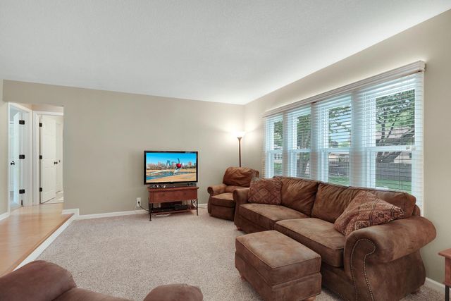 6962 Ideal Avenue S, Cottage Grove, MN 55016