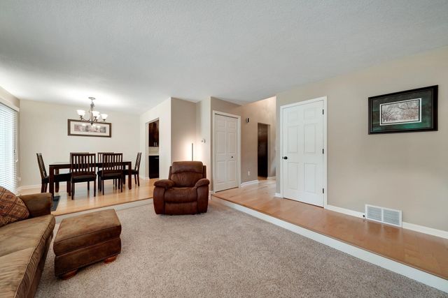6962 Ideal Avenue S, Cottage Grove, MN 55016