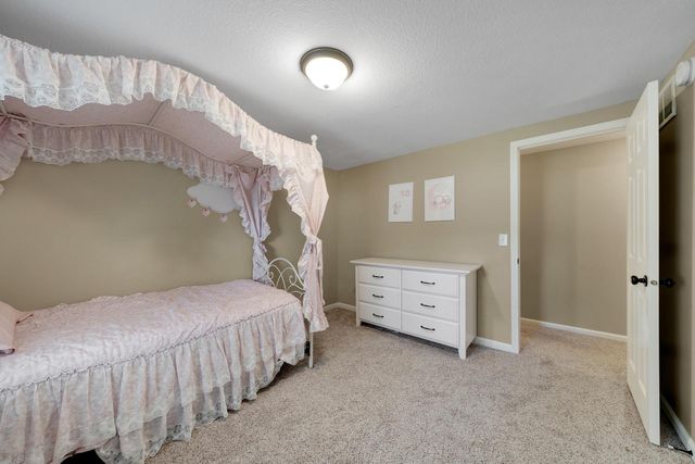 6962 Ideal Avenue S, Cottage Grove, MN 55016