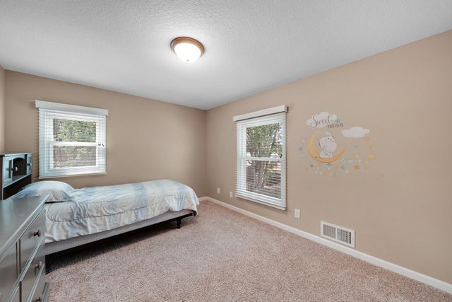 6962 Ideal Avenue S, Cottage Grove, MN 55016
