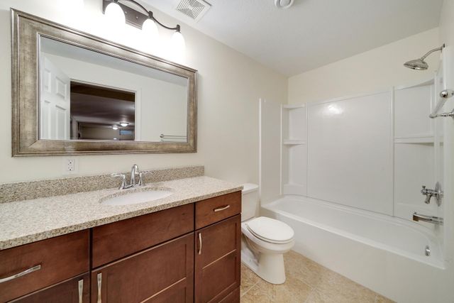 6962 Ideal Avenue S, Cottage Grove, MN 55016