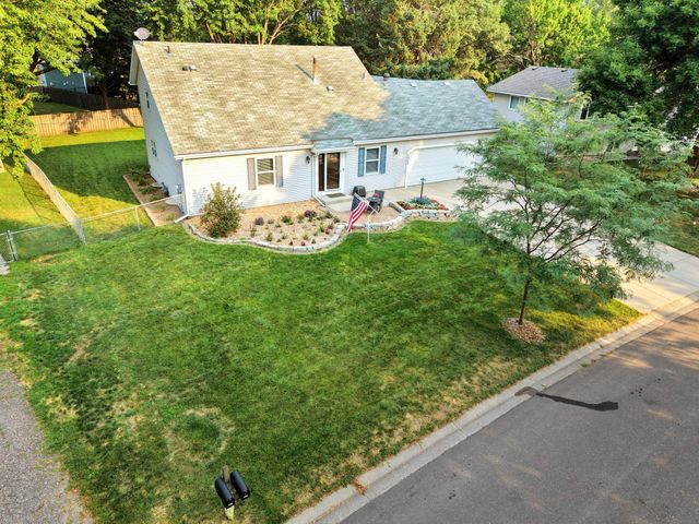6962 Ideal Avenue S, Cottage Grove, MN 55016