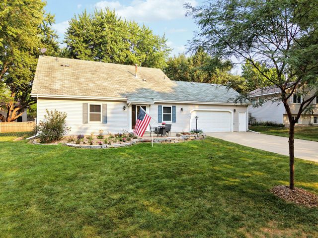 6962 Ideal Avenue S, Cottage Grove, MN 55016