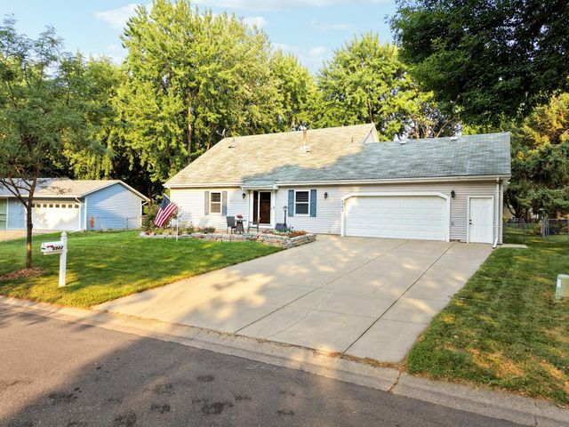 6962 Ideal Avenue S, Cottage Grove, MN 55016