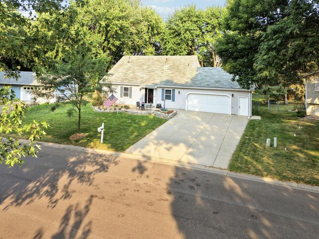 6962 Ideal Avenue S, Cottage Grove, MN 55016