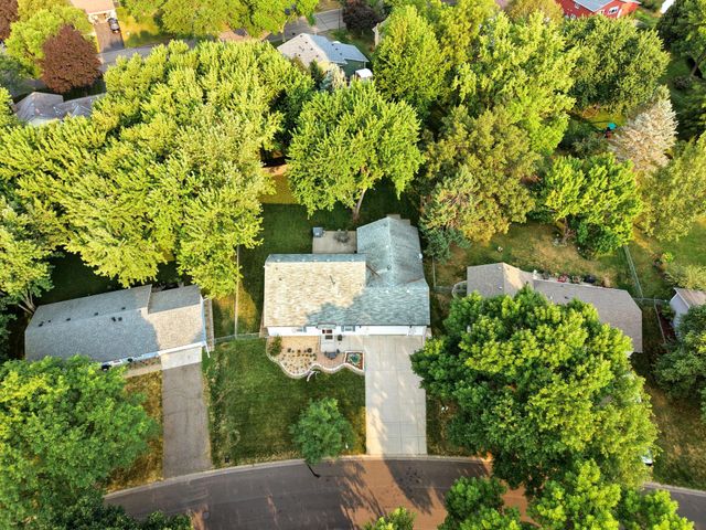 6962 Ideal Avenue S, Cottage Grove, MN 55016