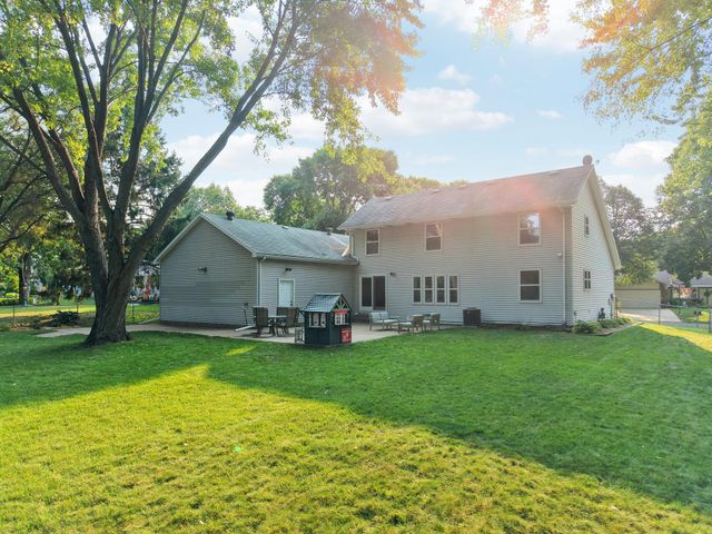 6962 Ideal Avenue S, Cottage Grove, MN 55016
