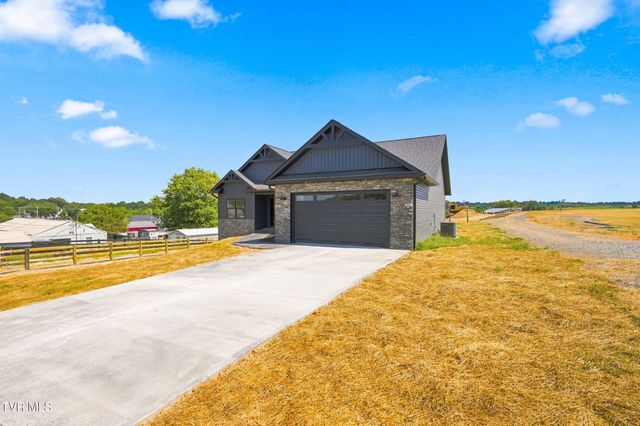 124 Suncrest Street, Gray, TN 37615