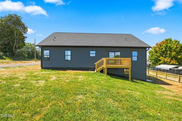 124 Suncrest Street, Gray, TN 37615