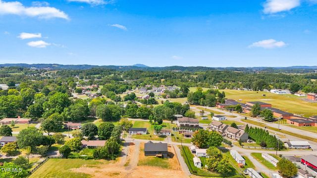 124 Suncrest Street, Gray, TN 37615