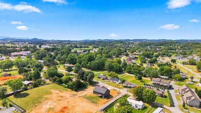 124 Suncrest Street, Gray, TN 37615