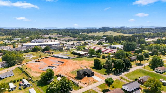124 Suncrest Street, Gray, TN 37615