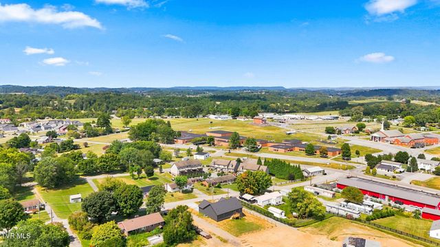124 Suncrest Street, Gray, TN 37615