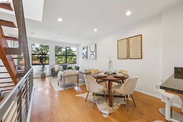 23 City Limits Cir, Emeryville, CA 94608