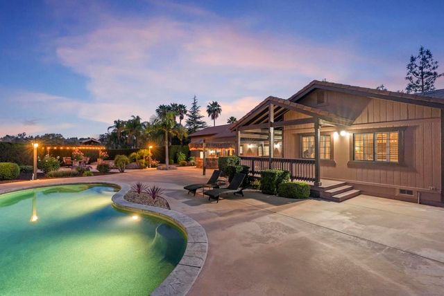 1677 Rancho Judith, Alpine, CA 91901