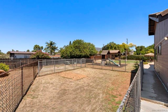 1677 Rancho Judith, Alpine, CA 91901