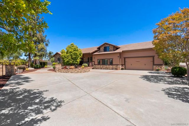1677 Rancho Judith, Alpine, CA 91901