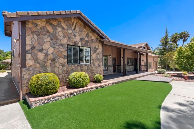 1677 Rancho Judith, Alpine, CA 91901