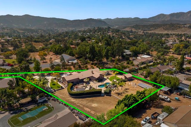 1677 Rancho Judith, Alpine, CA 91901