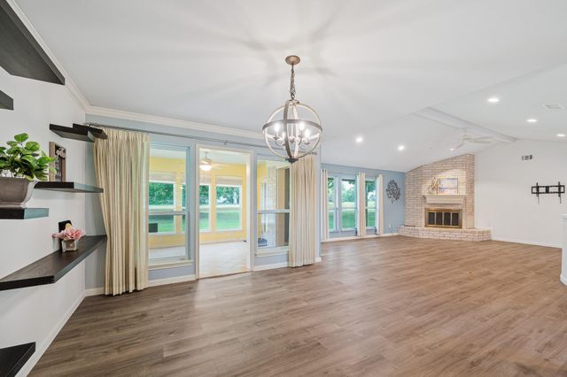 3423 Crow Valley Drive, Missouri City, TX 77459