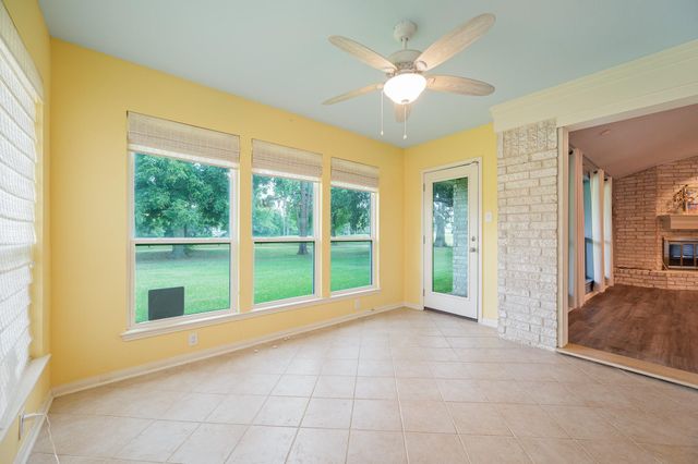 3423 Crow Valley Drive, Missouri City, TX 77459