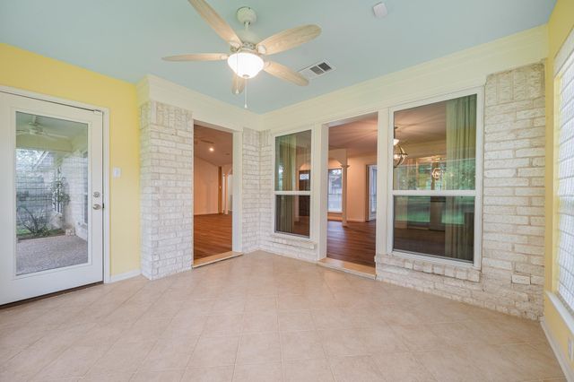 3423 Crow Valley Drive, Missouri City, TX 77459