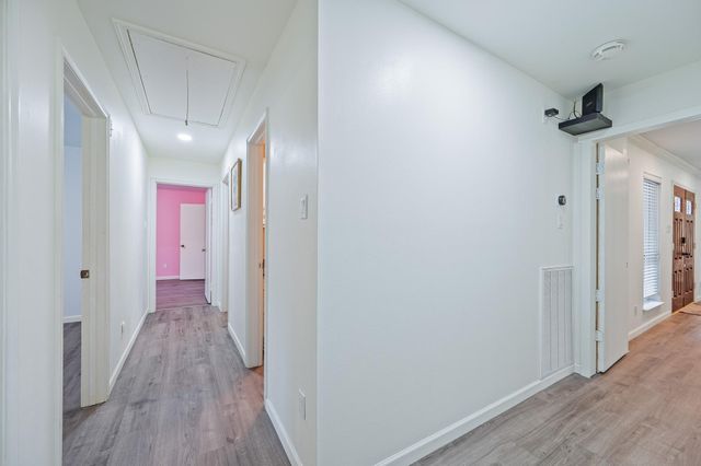 3423 Crow Valley Drive, Missouri City, TX 77459