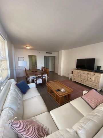 100 Lincoln Rd 721, Miami Beach, FL 33139