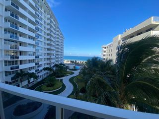 100 Lincoln Rd 721, Miami Beach, FL 33139