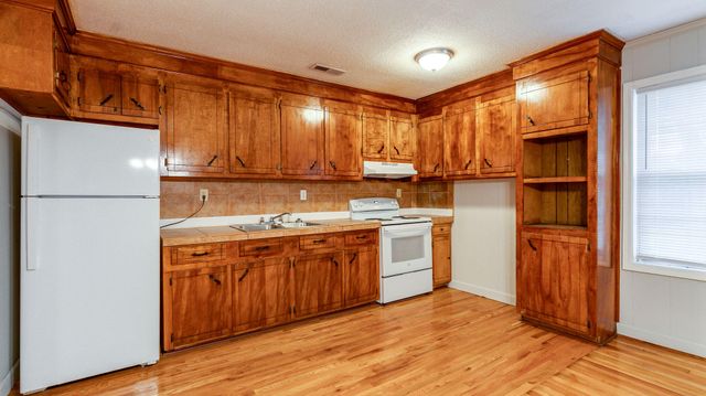 692 York Street, Mount Pleasant, SC 29464