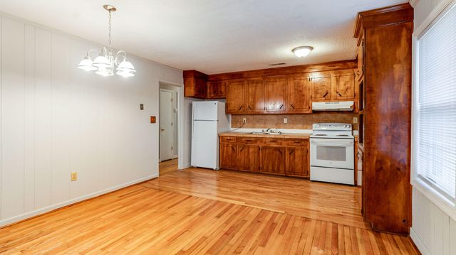 692 York Street, Mount Pleasant, SC 29464