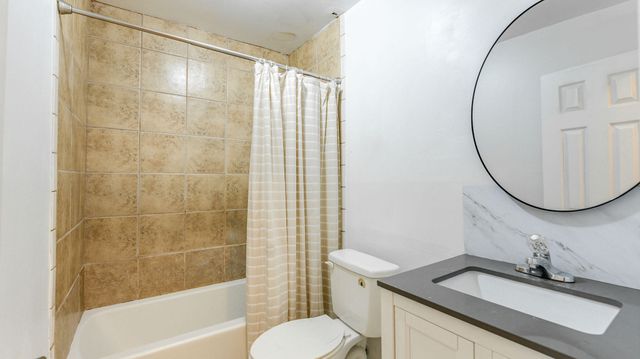 692 York Street, Mount Pleasant, SC 29464