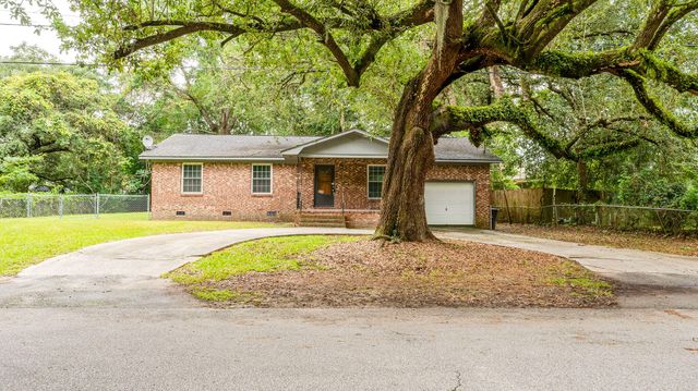 692 York Street, Mount Pleasant, SC 29464