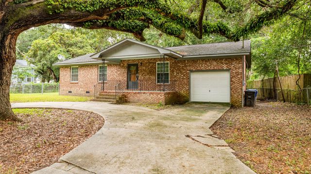 692 York Street, Mount Pleasant, SC 29464