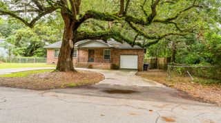 692 York Street, Mount Pleasant, SC 29464