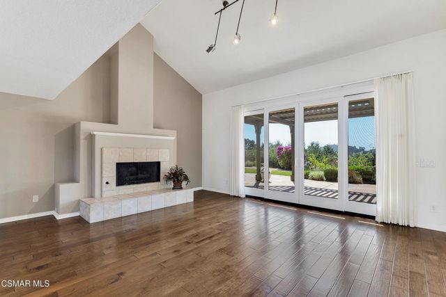 1752 Misty Creek Road, Westlake Village, CA 91362