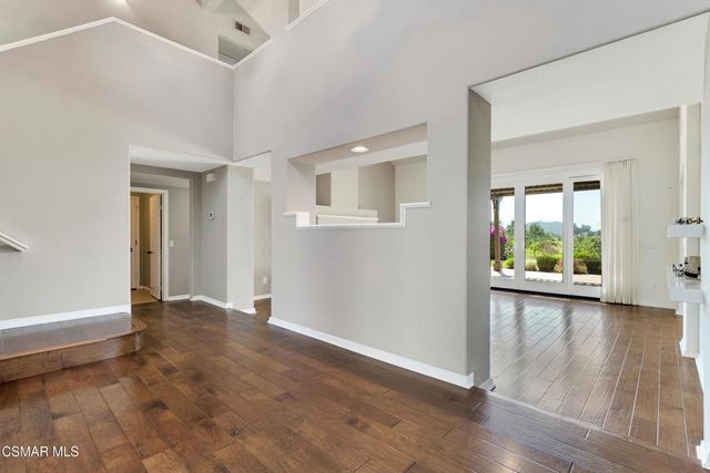 1752 Misty Creek Road, Westlake Village, CA 91362