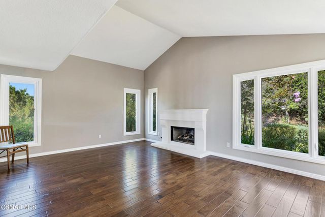 1752 Misty Creek Road, Westlake Village, CA 91362