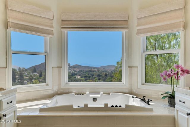 1752 Misty Creek Road, Westlake Village, CA 91362