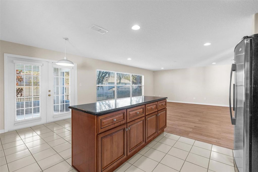 Image 39 of property listing at 2613 BREEZY MEADOW ROAD, Apopka, FL 32712