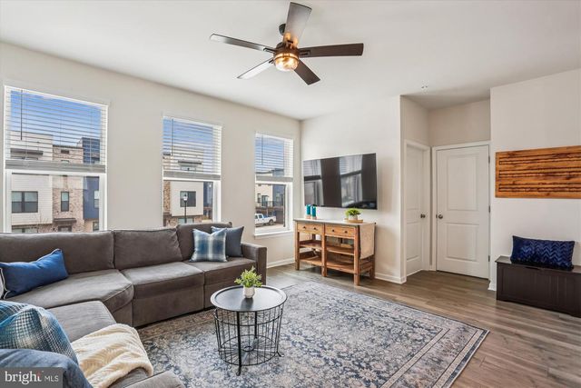 484 TILLER ST, Frederick, MD 21701