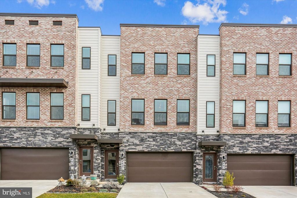 484 TILLER ST, Frederick, MD 21701