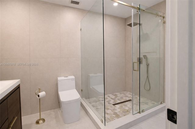 6020 NE 18th Terrace, Fort Lauderdale, FL 33308