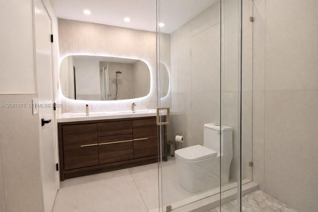 6020 NE 18th Terrace, Fort Lauderdale, FL 33308