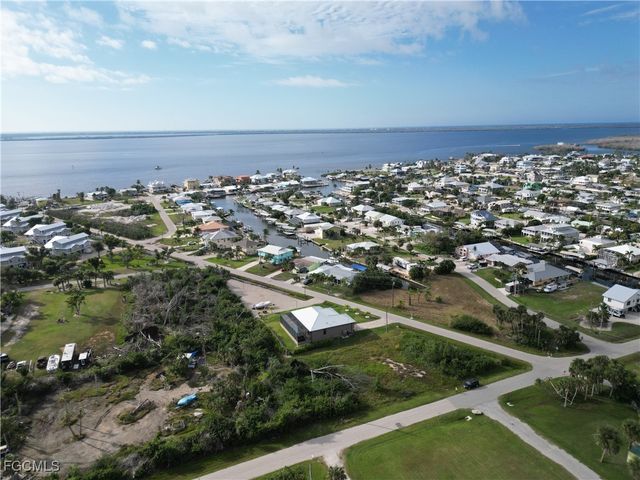 2391 Rose AVE, Other, FL 33956