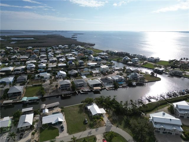 2391 Rose AVE, Other, FL 33956