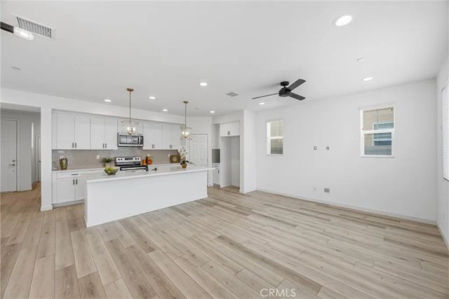 4247 Bravado Ct, Riverside, CA 92505